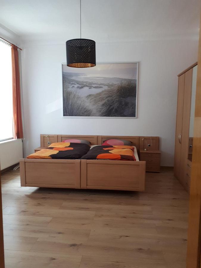 Ferienwohnung Auf Einem Gutshof Nordenham Exterior foto