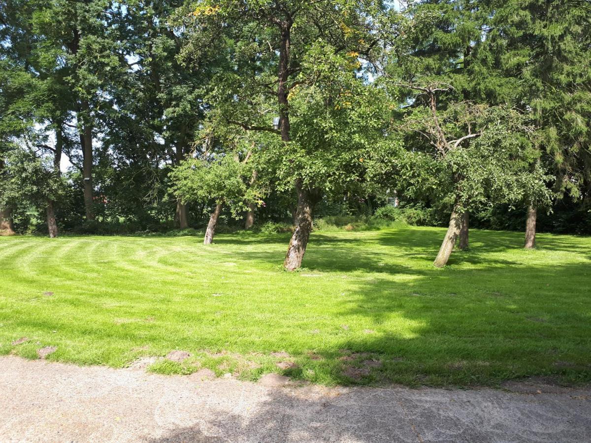 Ferienwohnung Auf Einem Gutshof Nordenham Exterior foto