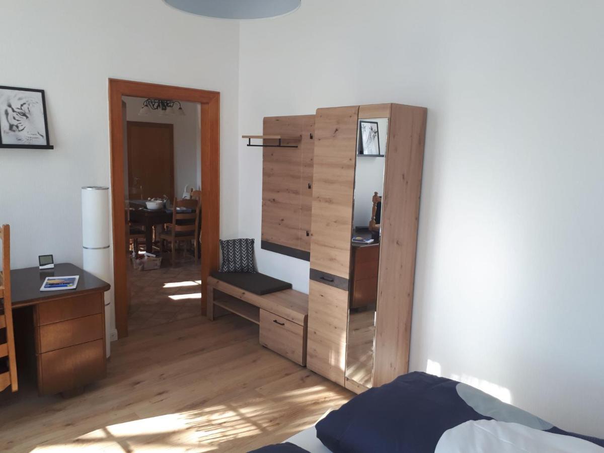 Ferienwohnung Auf Einem Gutshof Nordenham Exterior foto